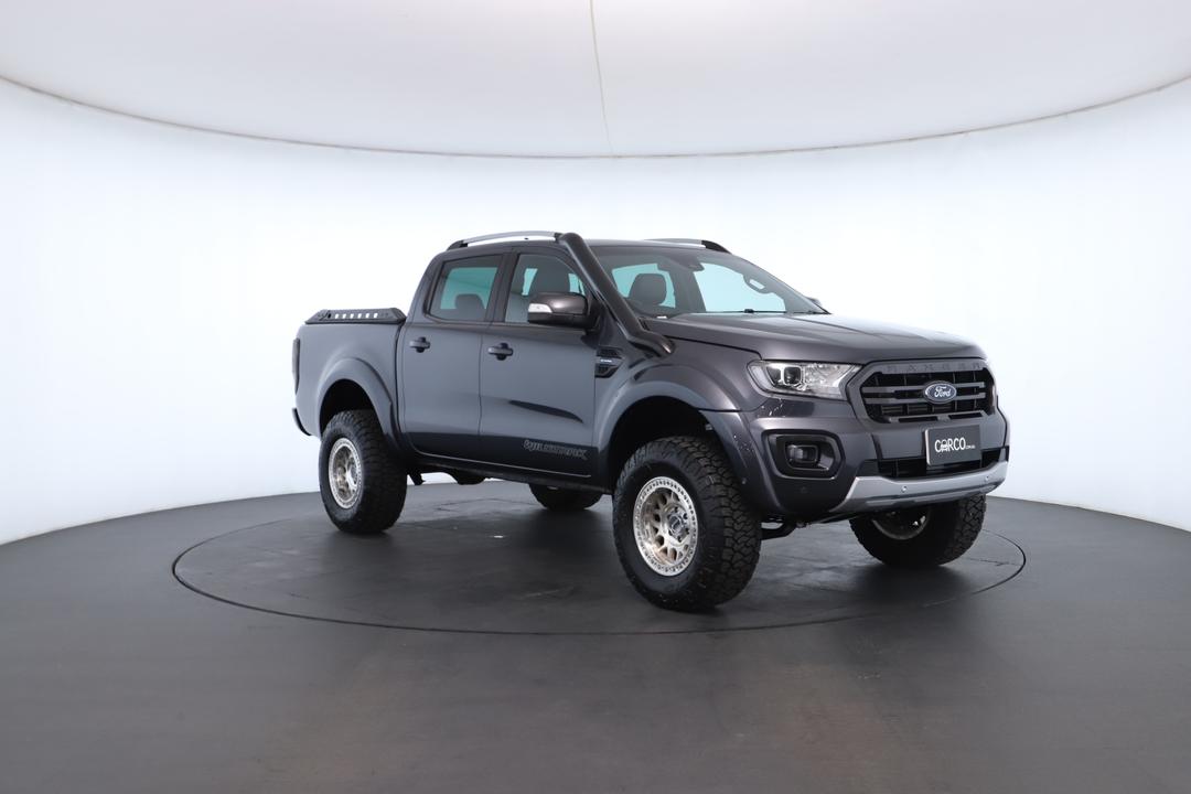 Exterior view frame 1