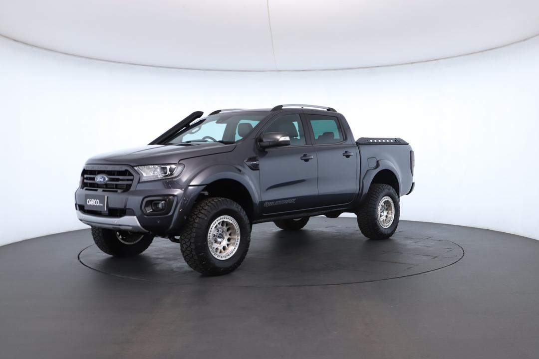 Exterior view frame 5