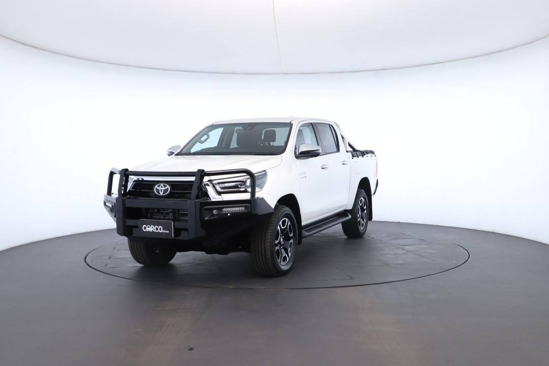 Exterior view frame 4