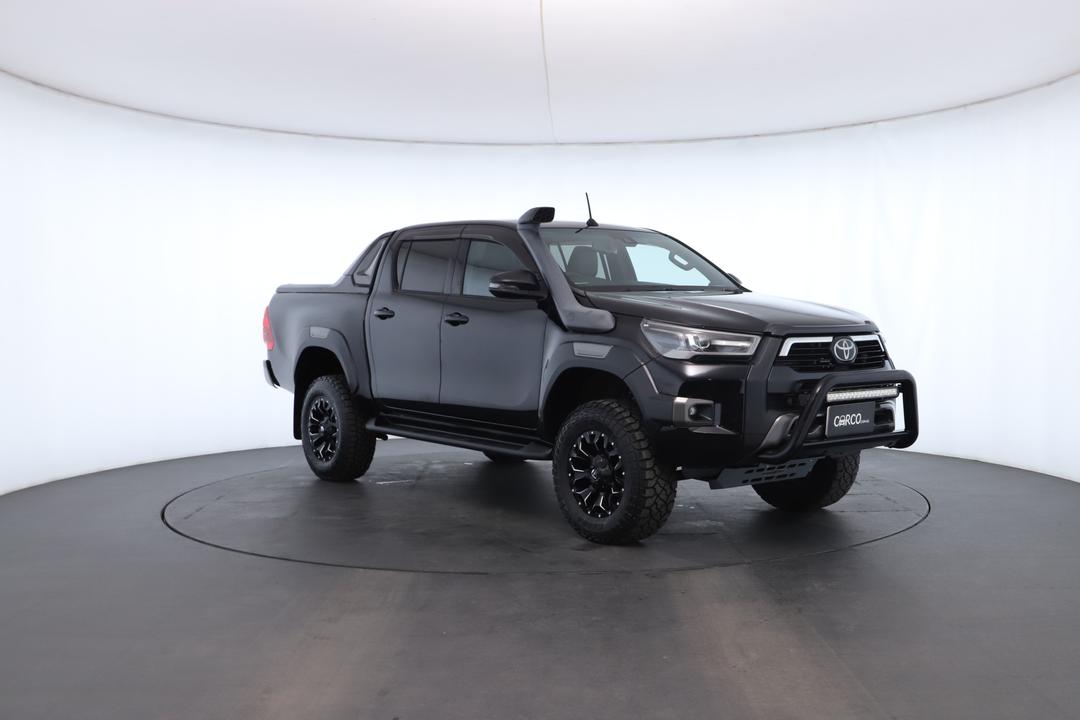 Exterior view frame 1