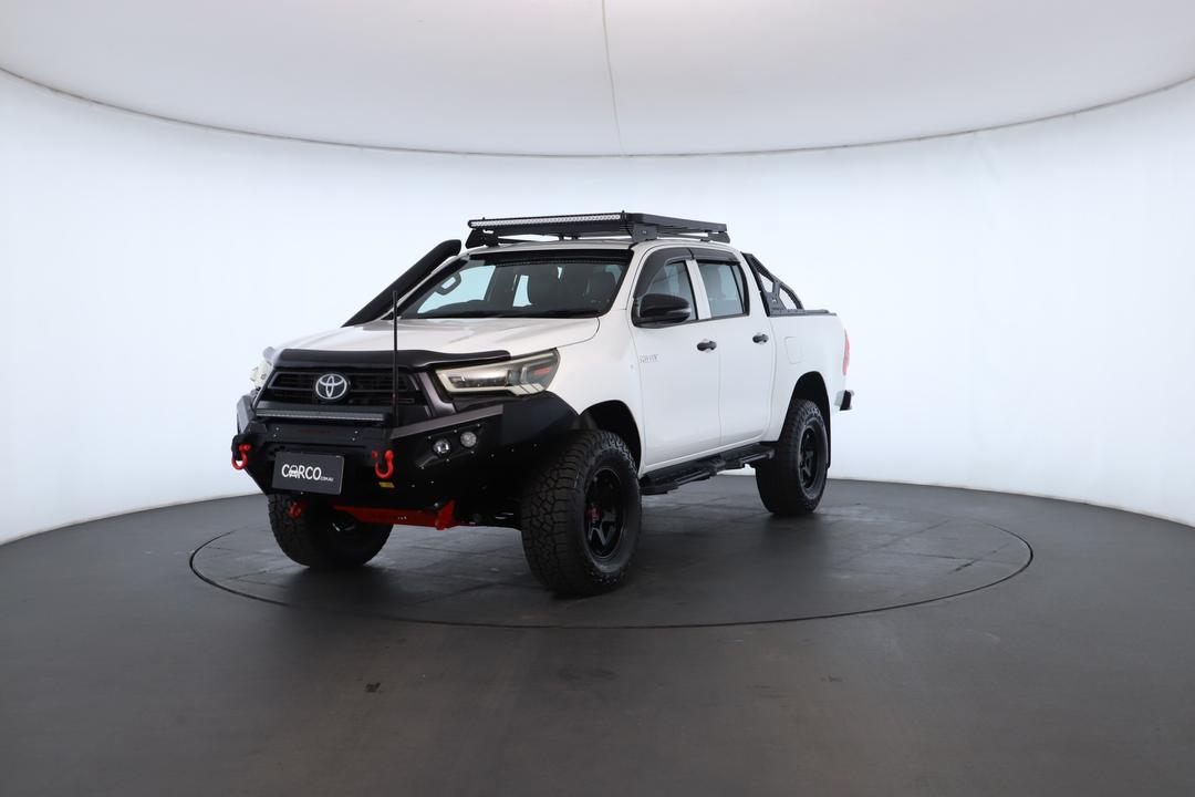 Exterior view frame 4