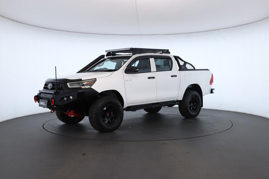 Exterior view frame 5