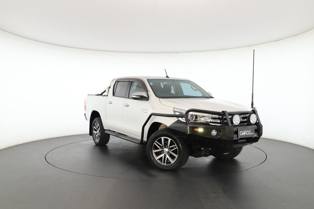 Exterior view frame 0