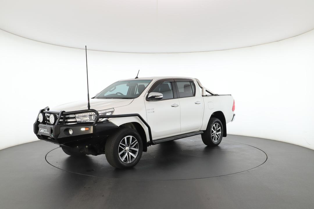 Exterior view frame 5