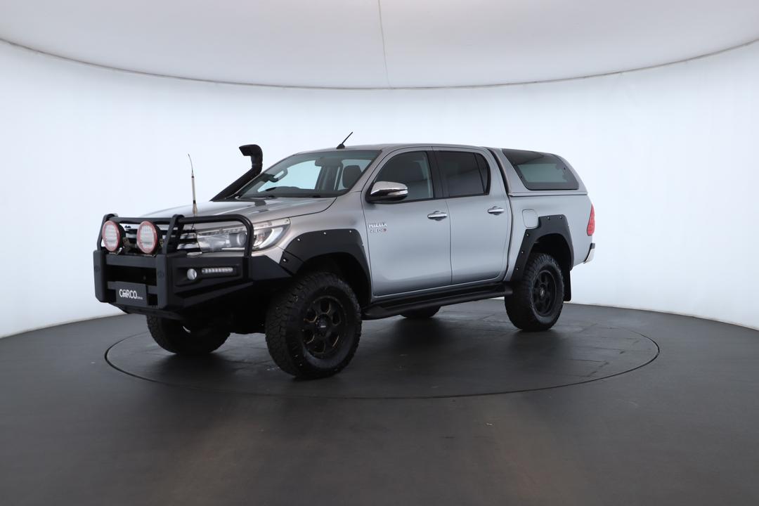 Exterior view frame 5