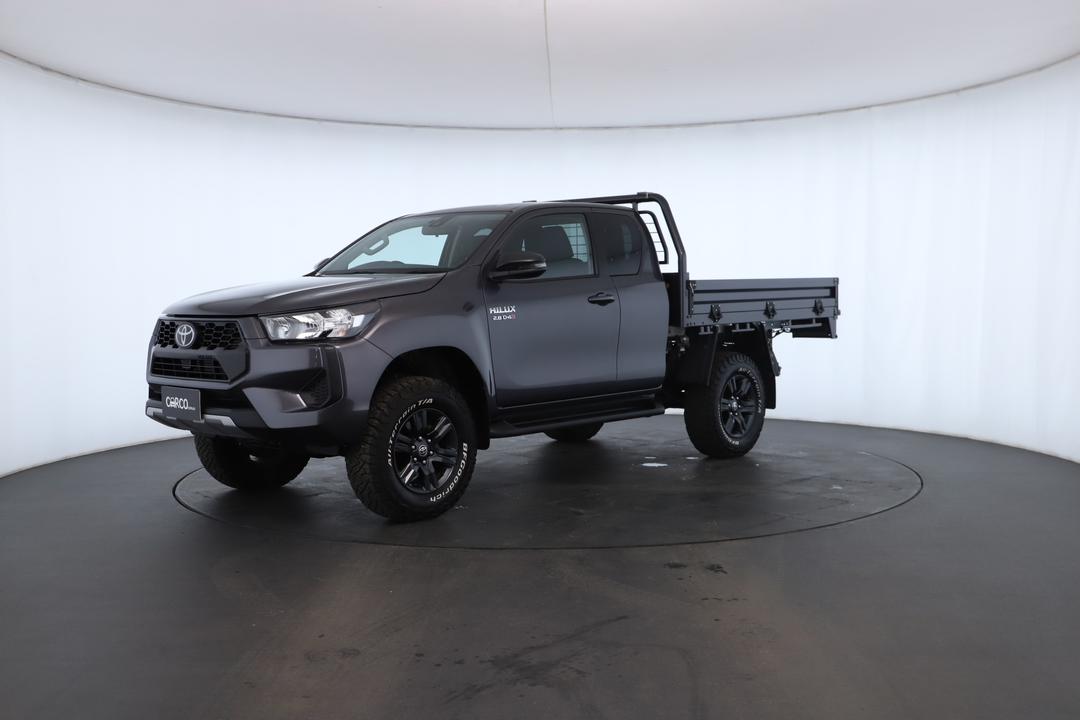 Exterior view frame 5