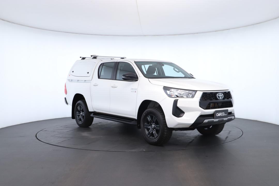 Exterior view frame 1