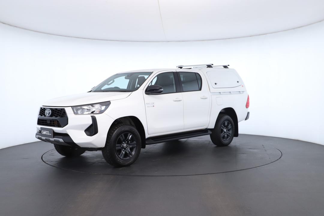 Exterior view frame 5