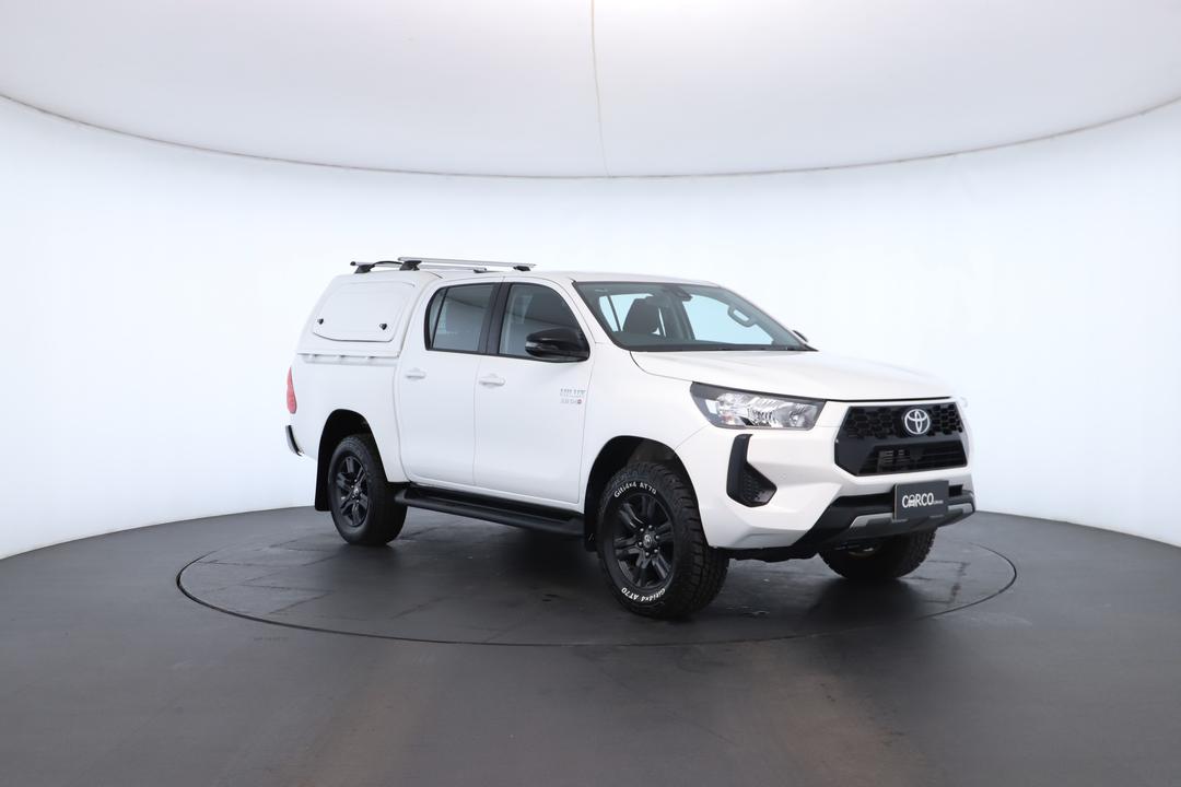 Exterior view frame 1