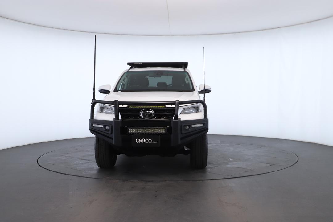 Exterior view frame 3