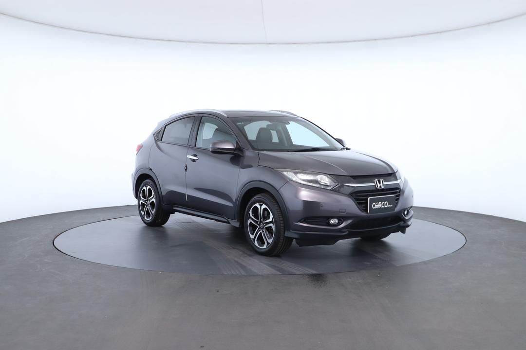 Exterior view frame 0