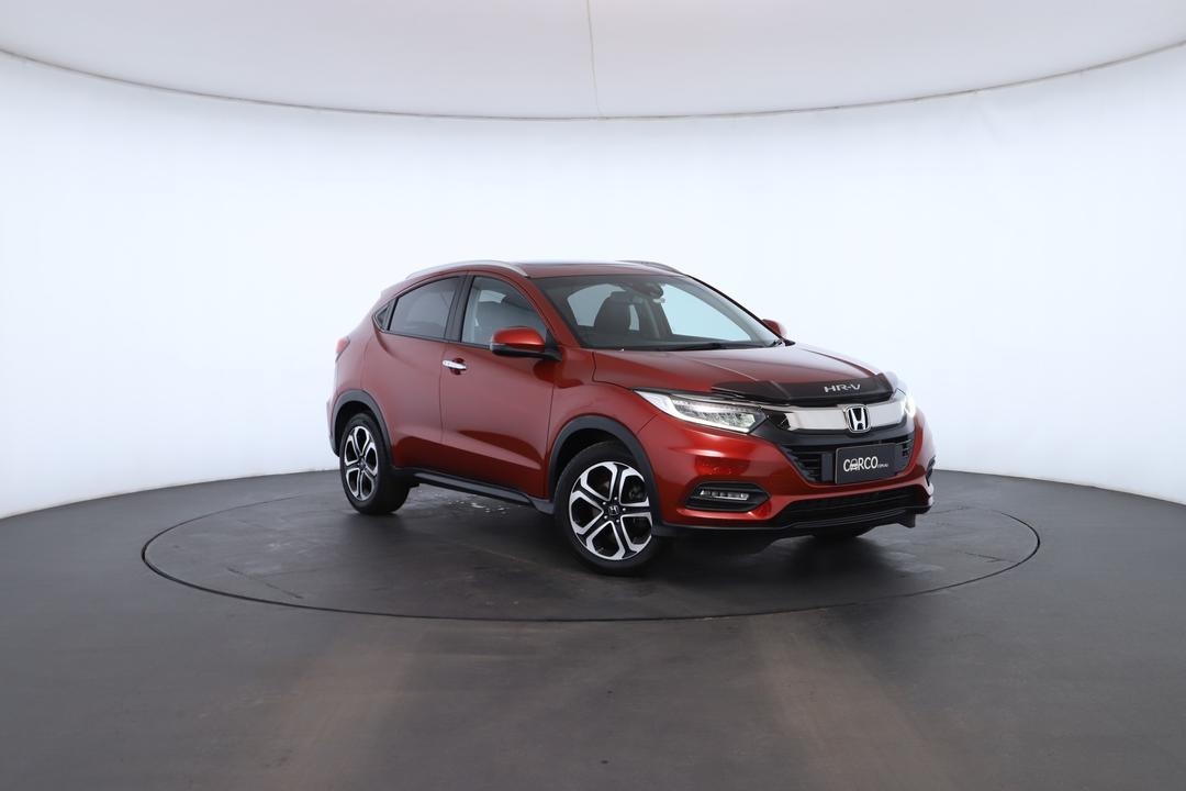 Exterior view frame 0