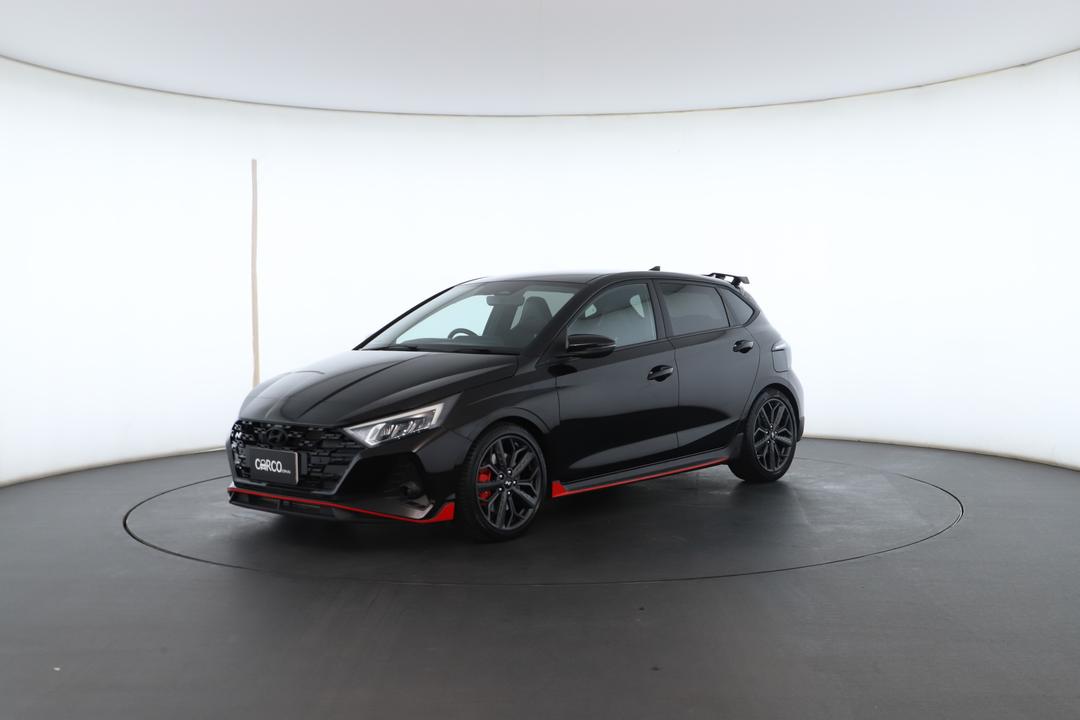 Exterior view frame 5