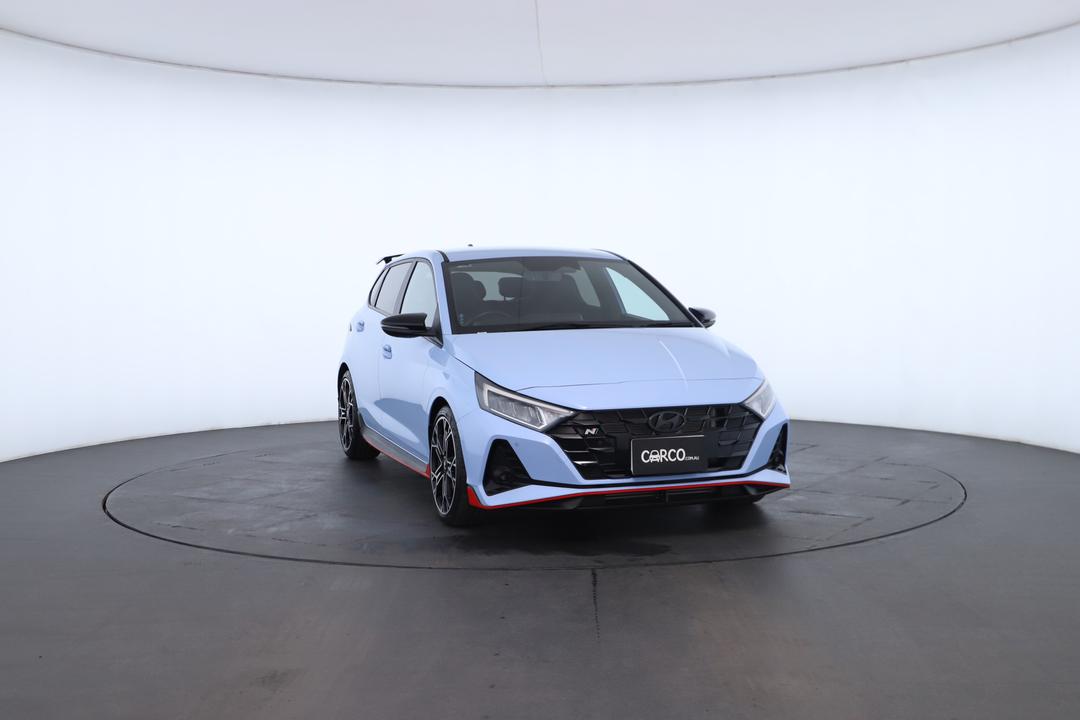 Exterior view frame 2