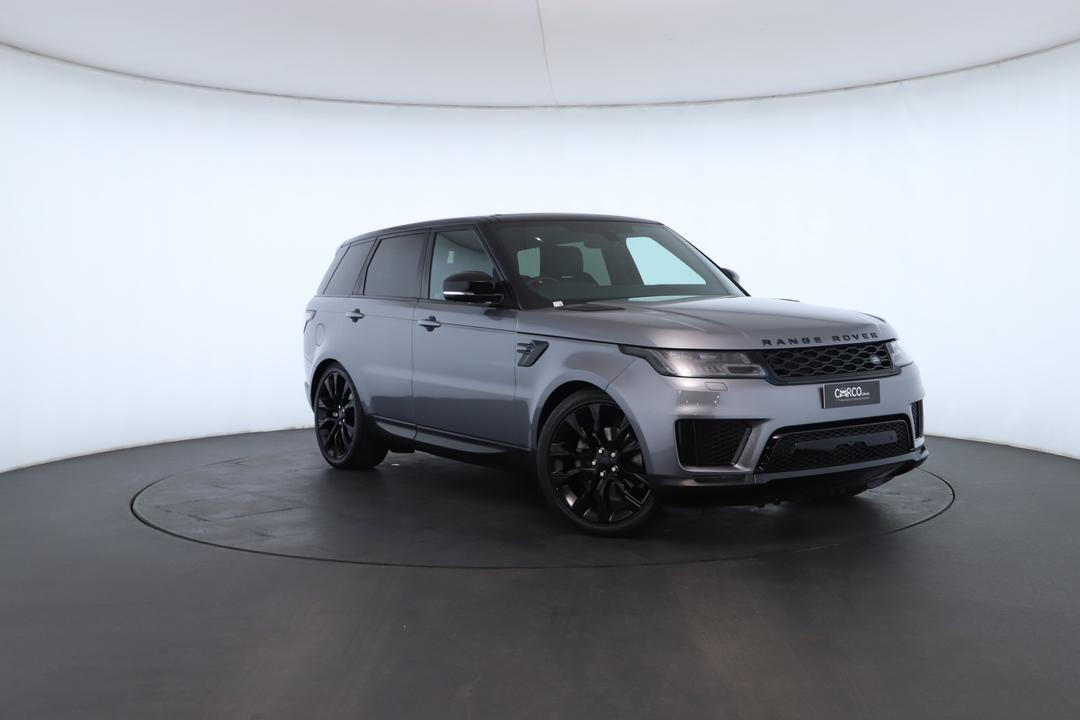 Exterior view frame 0