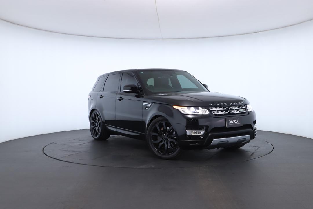 Exterior view frame 0