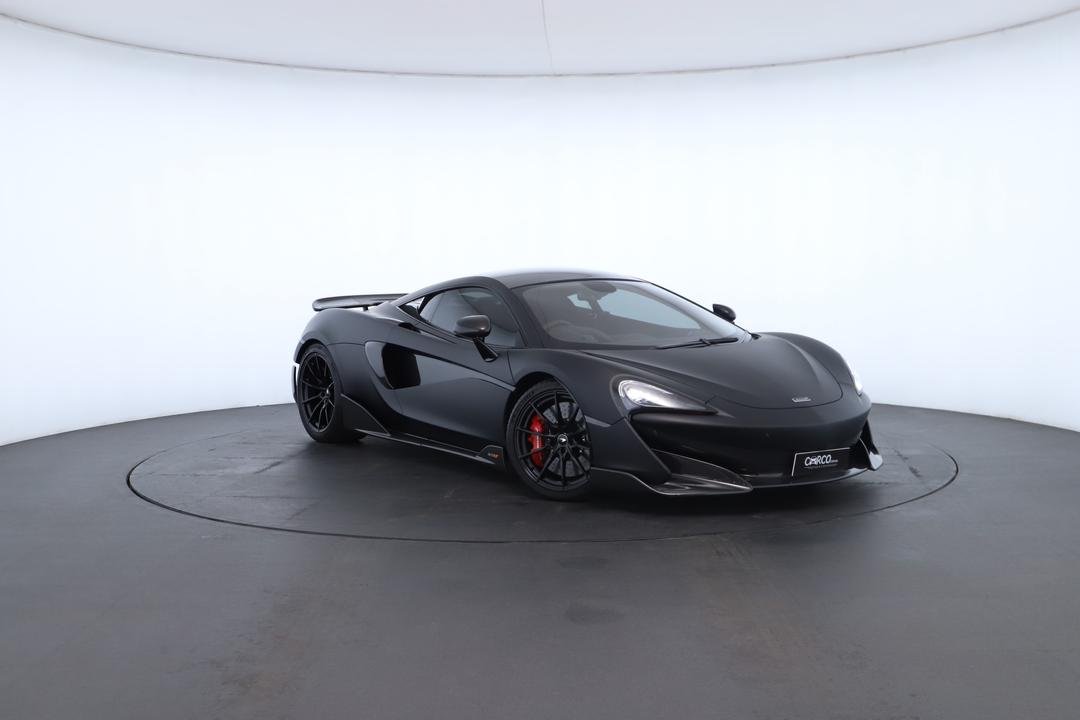 Exterior view frame 0