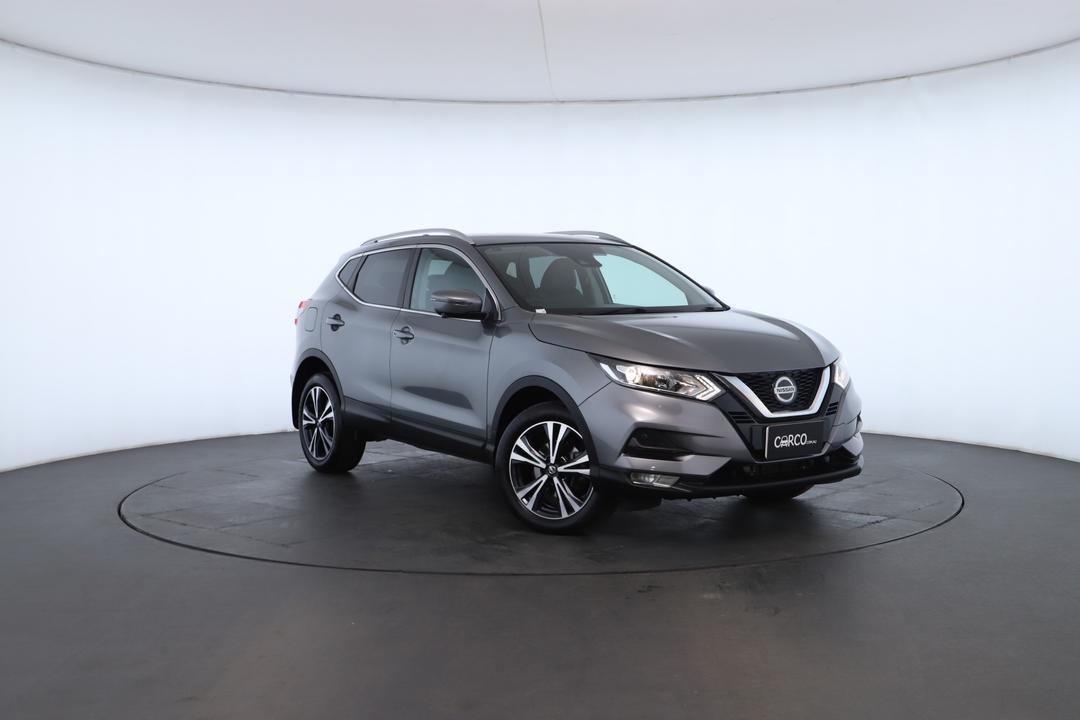 Exterior view frame 0