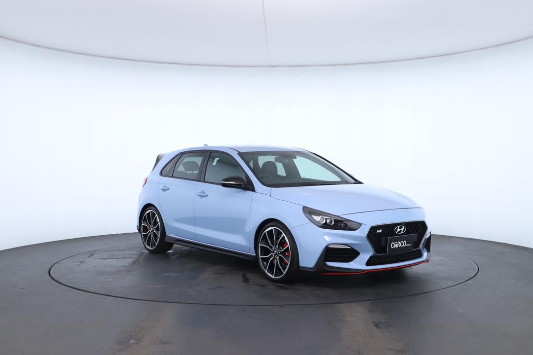 Exterior view frame 1