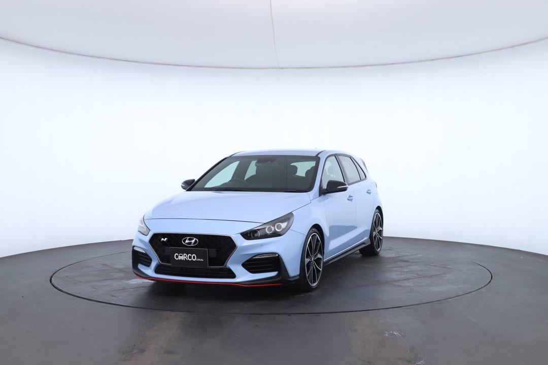 Exterior view frame 4