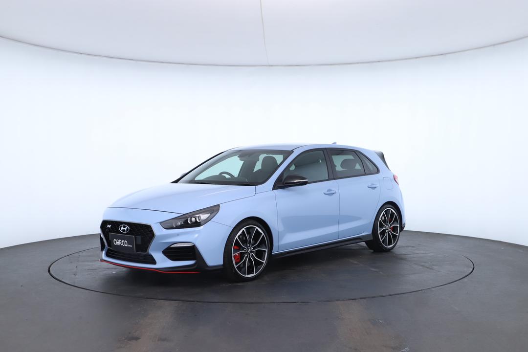 Exterior view frame 5