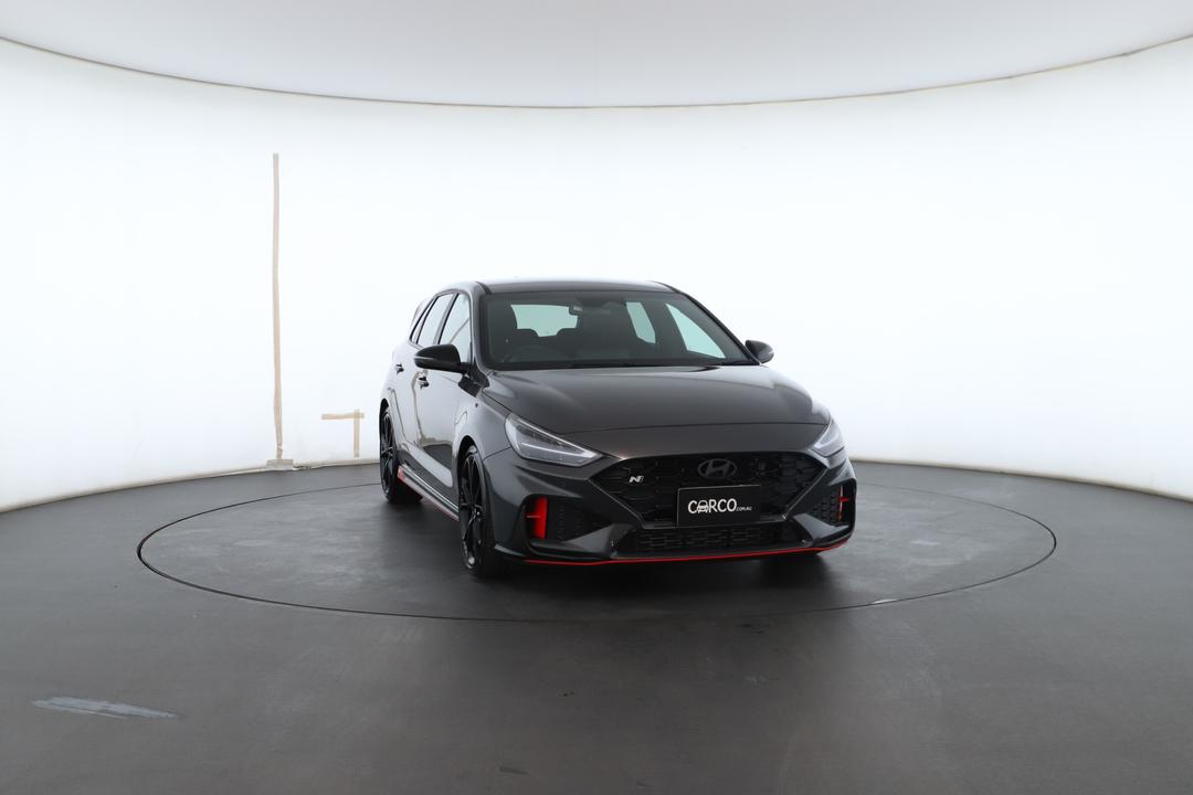 Exterior view frame 2