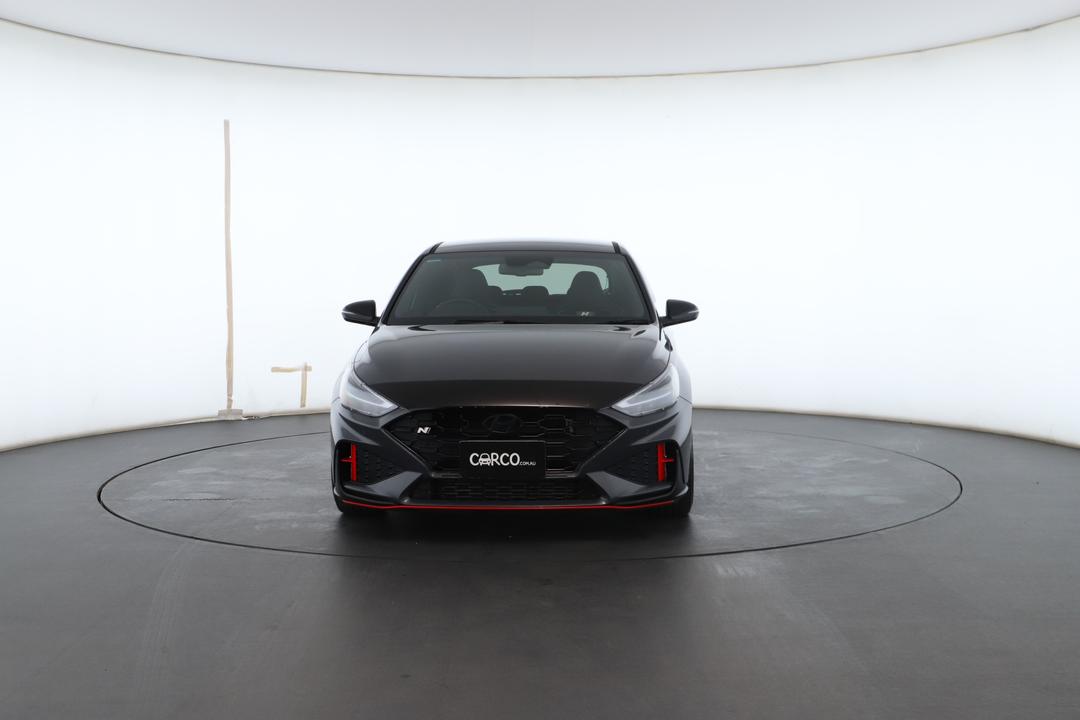 Exterior view frame 3