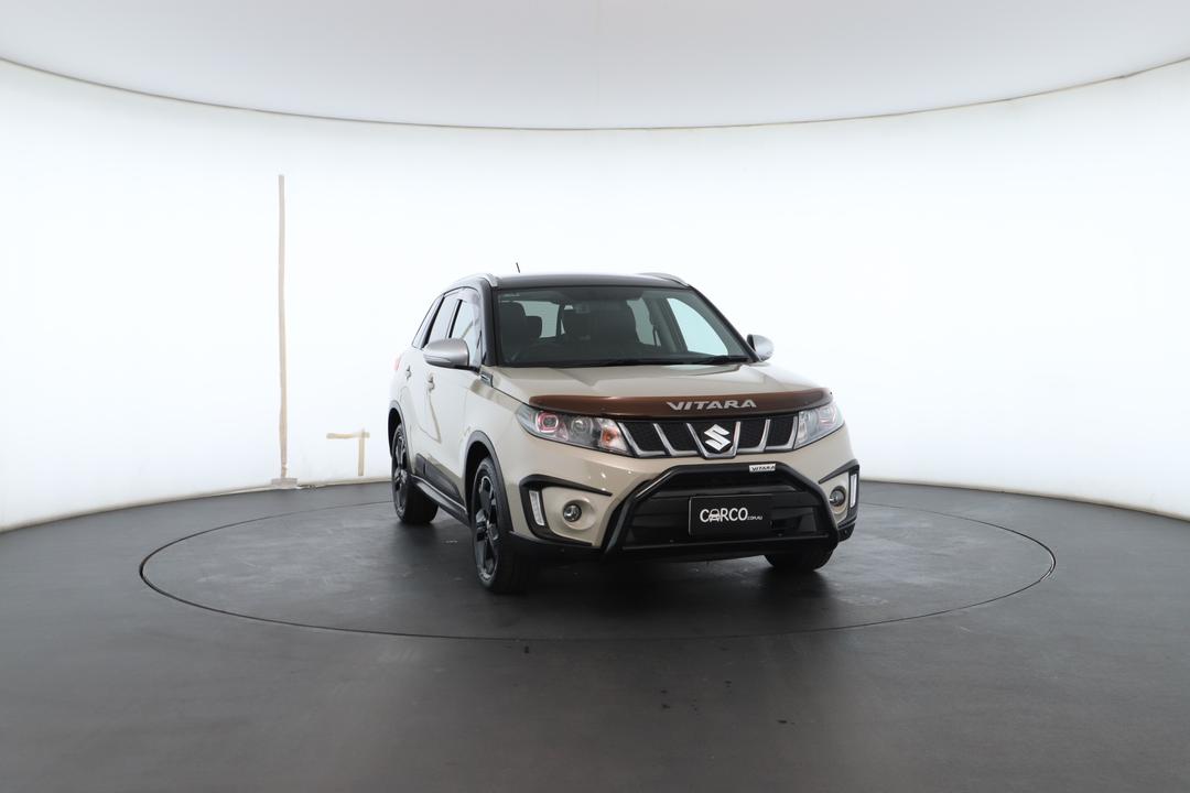 Exterior view frame 2