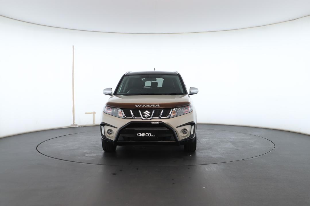 Exterior view frame 3