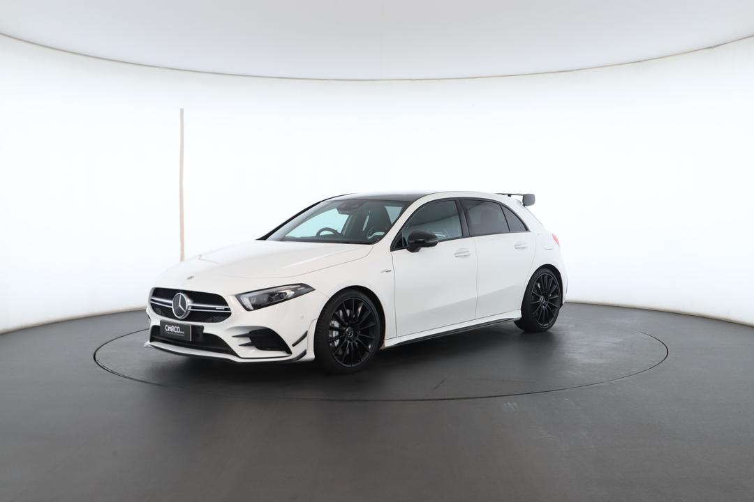 Exterior view frame 5