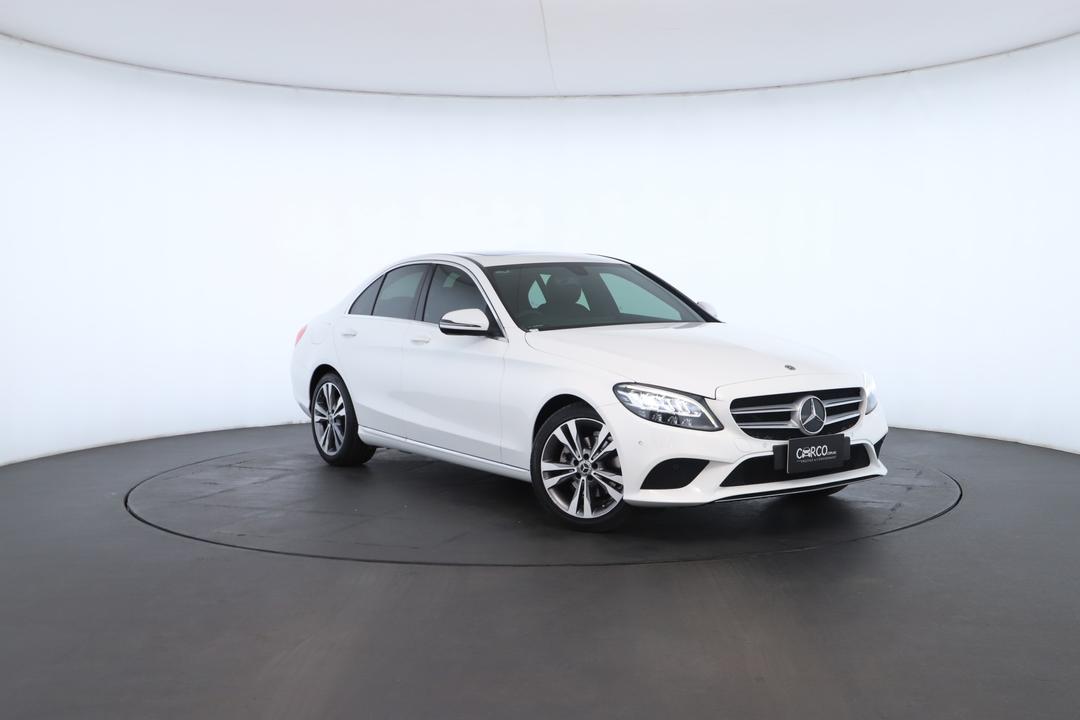 Exterior view frame 0