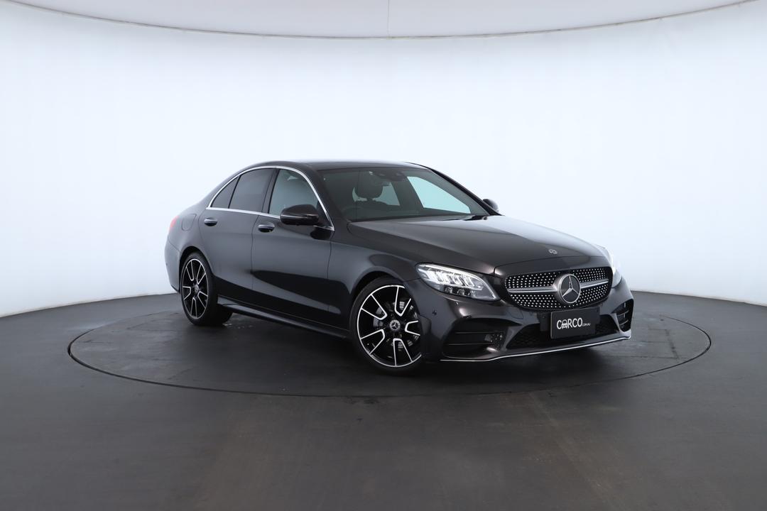 Exterior view frame 0