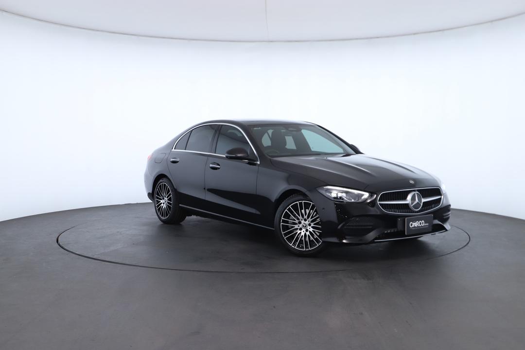 Exterior view frame 0