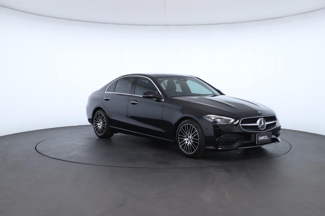 Exterior view frame 1