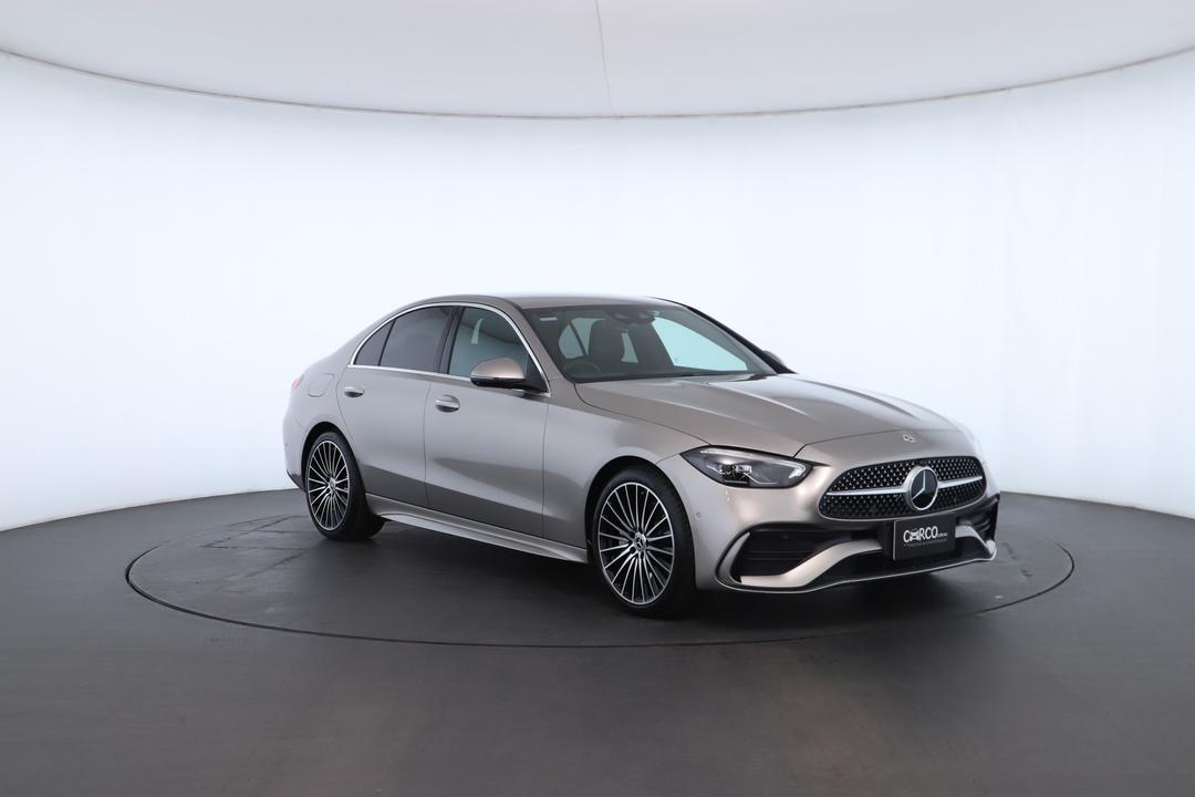 Exterior view frame 1