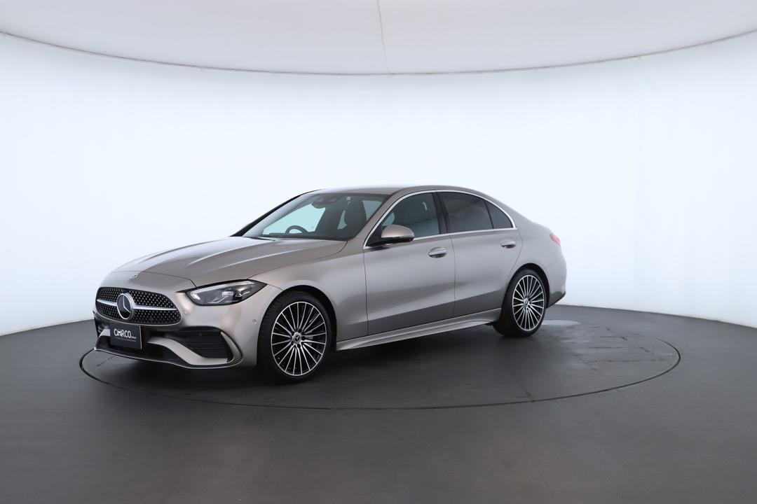 Exterior view frame 5