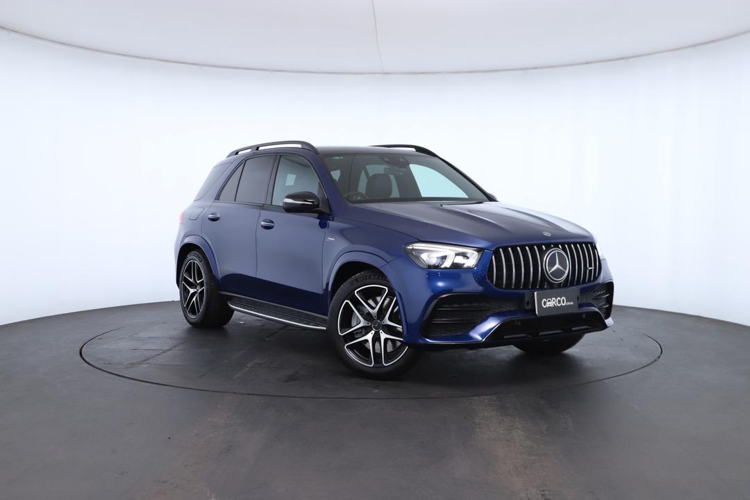 Exterior view frame 0