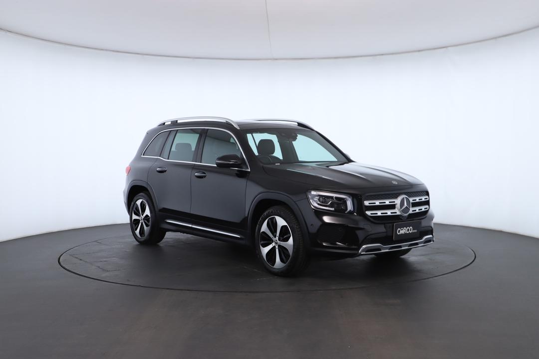 Exterior view frame 1