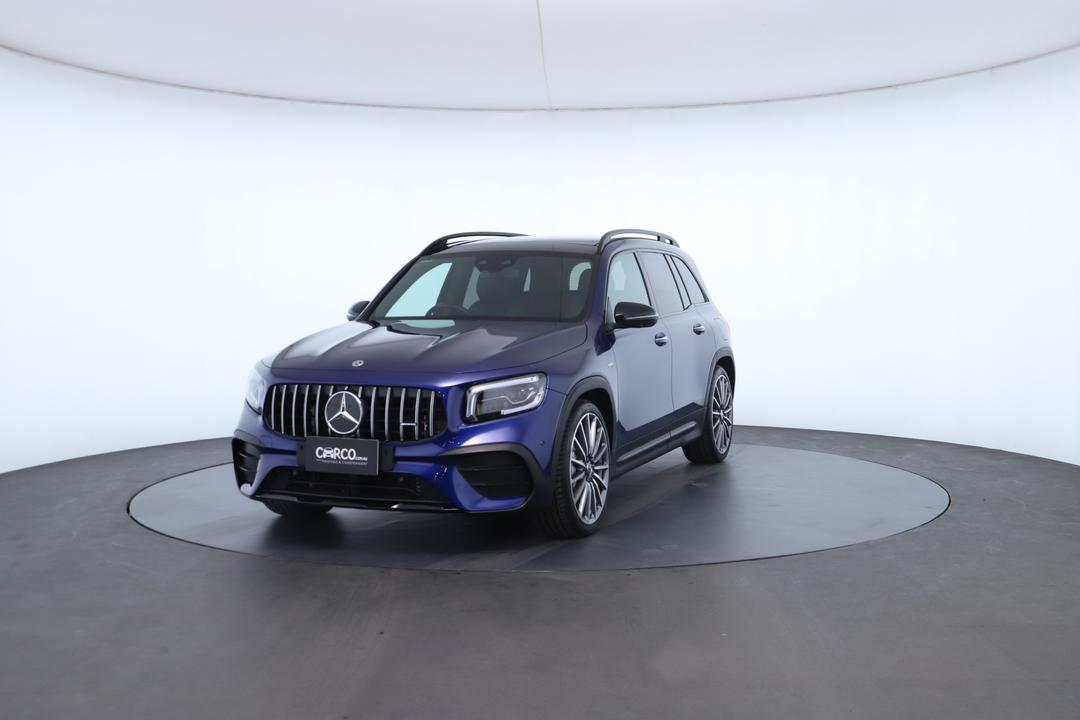 Exterior view frame 4