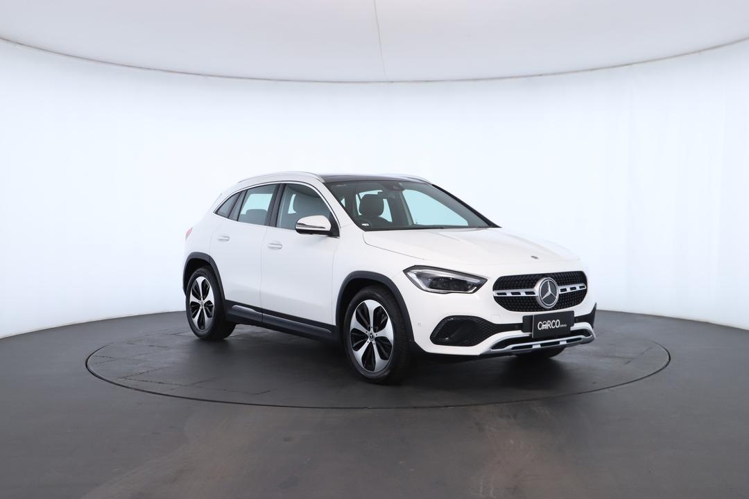 Exterior view frame 1