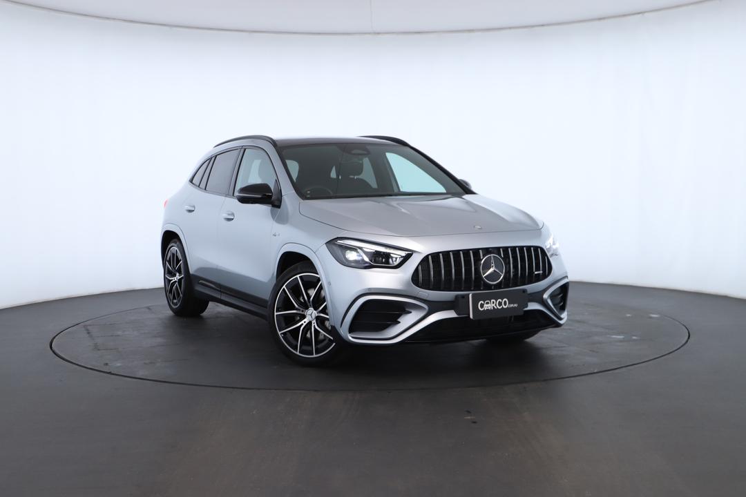 Exterior view frame 0