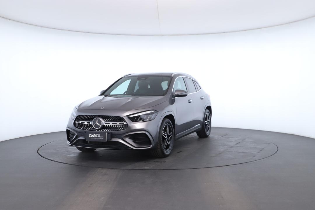 Exterior view frame 4