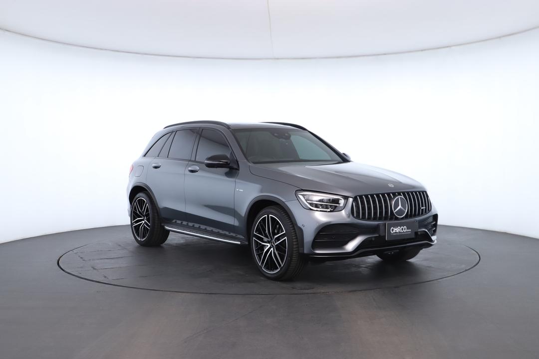 Exterior view frame 1