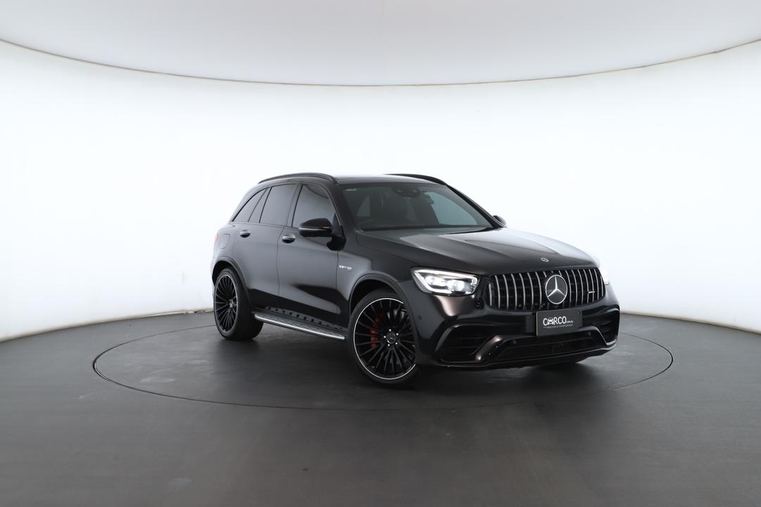 Exterior view frame 0