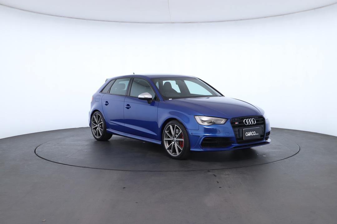 Exterior view frame 1