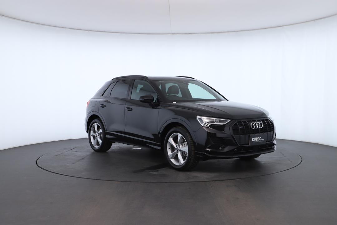 Exterior view frame 1