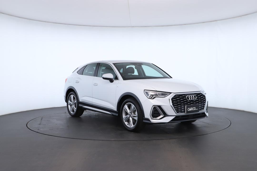 Exterior view frame 1