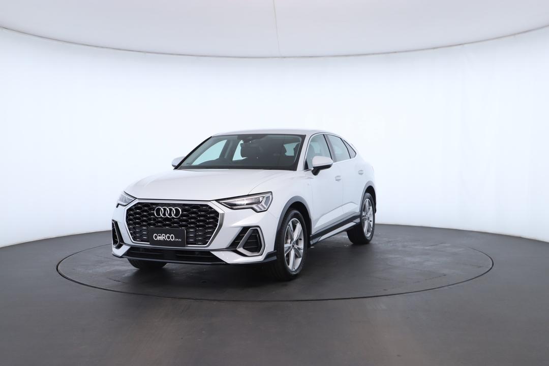 Exterior view frame 4