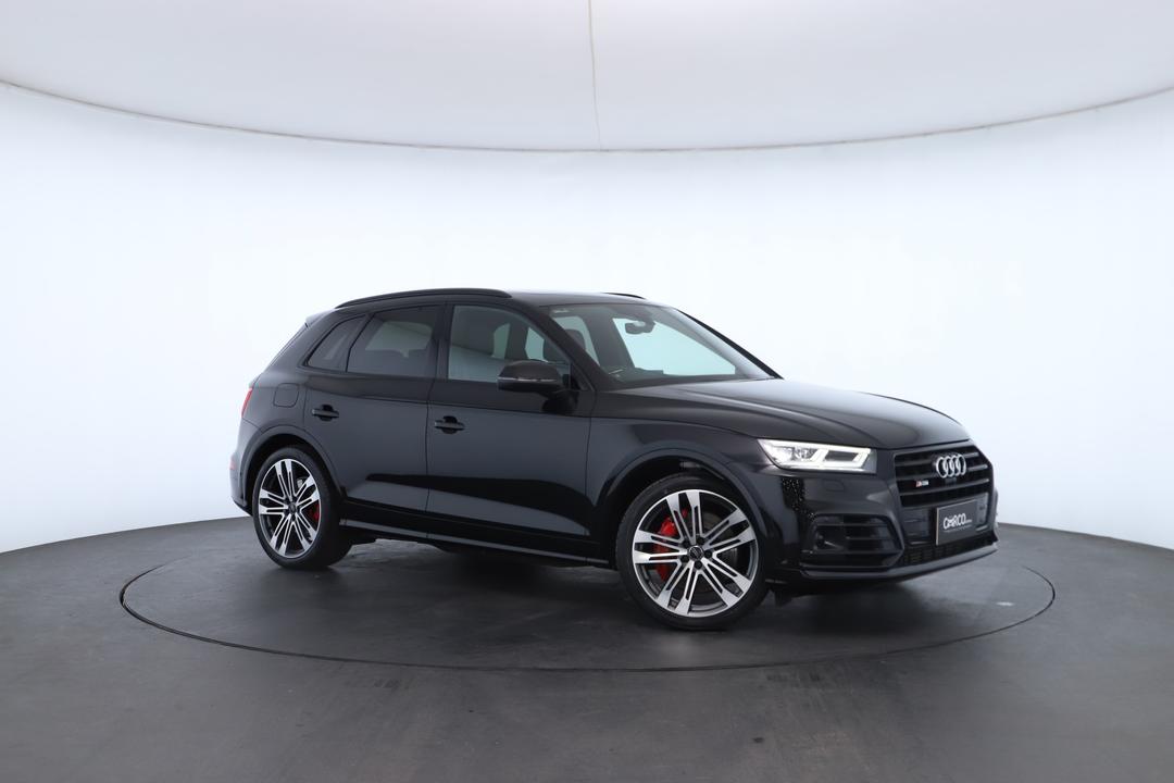 Exterior view frame 0