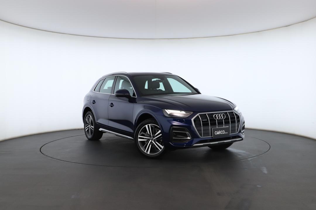 Exterior view frame 0